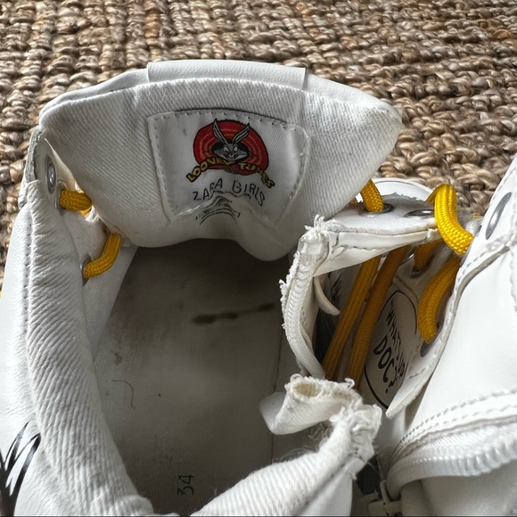 Zara’s looney tune’s sneakers - Picture 6 of 6